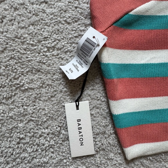 Babaton SCULPT KNIT CRISS CROSS CROPPED TANK - Picture 2 of 3